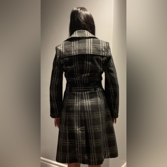le chateau trench coat - Picture 3 of 10